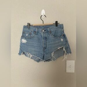Levi’s Blue Distressed Jean Shorts!